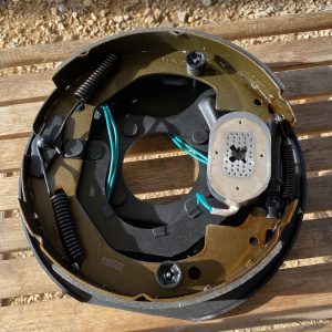 Electric brake back kit 3500 lb axle