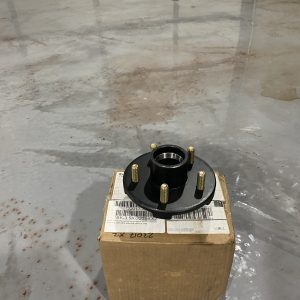 Idler hub assembly 3500 lb axle - 5 on 4 1/2; 4 3/4; 5; 5 1/2